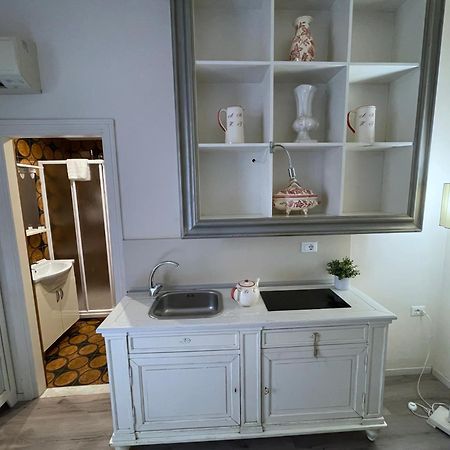 Charming Studio Next To The Duomo Florence Exterior photo