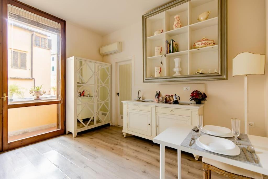Charming Studio Next To The Duomo Florence Exterior photo