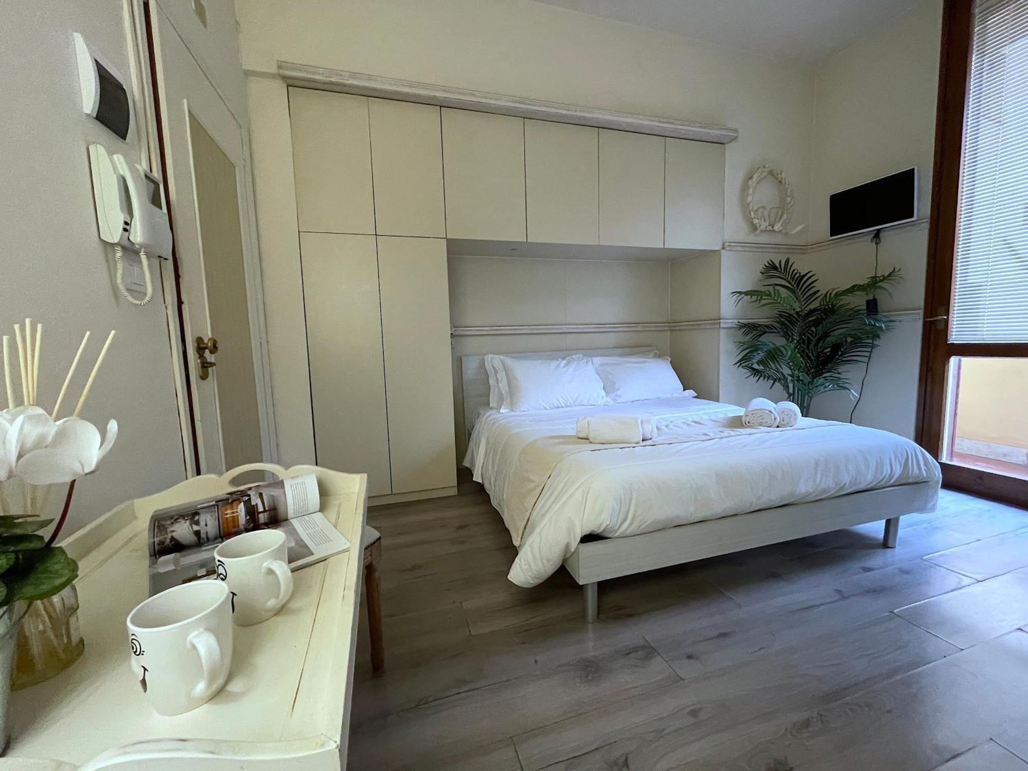 Charming Studio Next To The Duomo Florence Exterior photo
